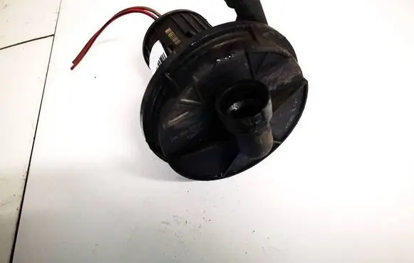 Audi A3 S3 8P Secondary air pump 06a131333c
