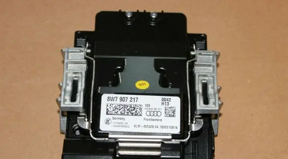 Audi A5 8T 8F Windshield/windscreen camera 8W7907217