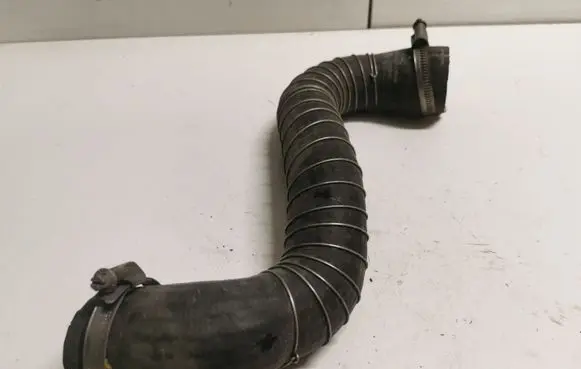 Land Rover Range Rover Sport L494 Intercooler hose/pipe AH229F072AD