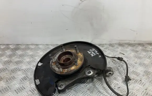 Opel Astra J Front wheel hub 13324459 367973422