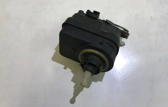 Renault 19 Headlight level adjustment motor F7700820054 059506