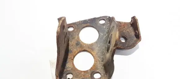 Volkswagen Golf IV Bracket in trunk/boot 