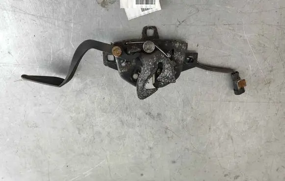 Maserati Quattroporte Engine bonnet/hood lock/catch 68175100