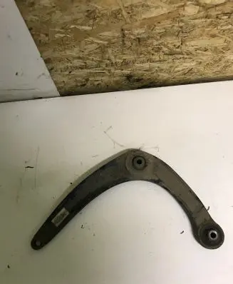 Peugeot 3008 I Front lower control arm/wishbone 7BTGM1