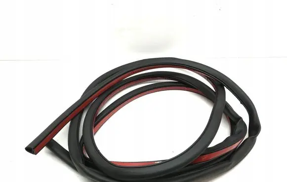 Land Rover Range Rover Evoque L538 Rubber seal loading door 