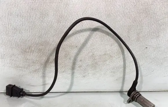 Camshaft position sensor