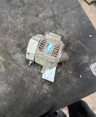 Volkswagen Golf VI Generator/alternator TN102211