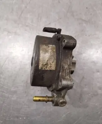 Opel Insignia A Vacuum pump 55205446