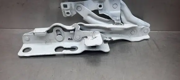Volvo S90, V90 Engine bonnet/hood hinges 32219799