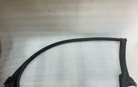 Audi A7 S7 4G Front door rubber seal 4G8845353 4G8845353J