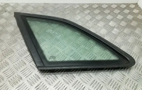 Seat Ibiza IV (6J,6P) Rear side window 6J8845041B 43R000015