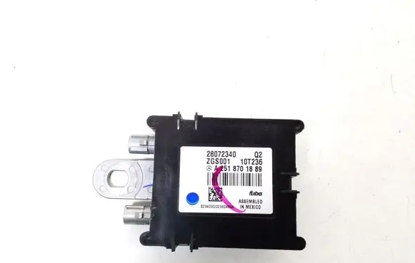 Mercedes-Benz ML W164 Aerial antenna amplifier A2518701889