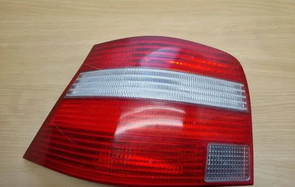 Volkswagen Golf IV Rear/tail lights 37750748 37750719