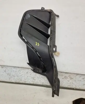 Porsche Taycan 9J1 Front bumper lower grill 9J1807682A