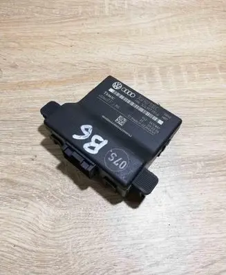 Volkswagen PASSAT B6 Gateway control module 3C0907530C