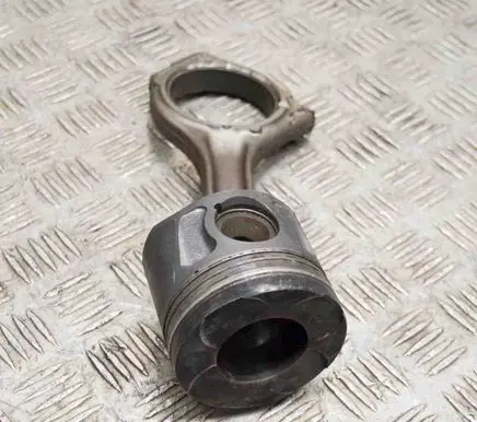 Dodge RAM 1500 DS Piston 68147233AA 68147228AA