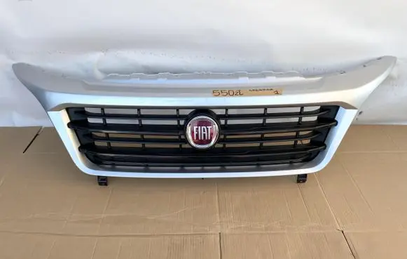 Fiat Ducato Front bumper upper radiator grill 1314846070