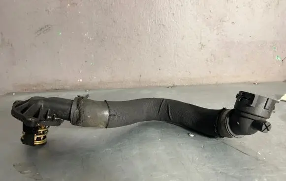 Thermostat/thermostat housing