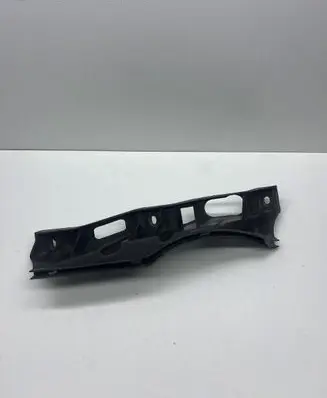 Volkswagen PASSAT B6 Front bumper mounting bracket 3C0807890
