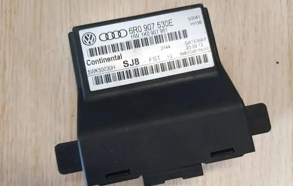 Seat Ibiza IV (6J,6P) Gateway control module 6R0907530E