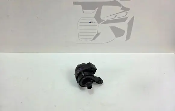 BMW X5 G05 Water pump 