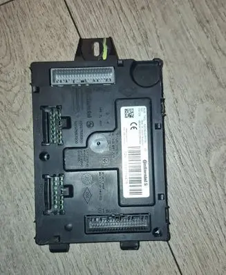 Dacia Sandero Other control units/modules 284B10447R