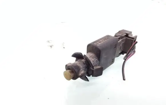 Mercedes-Benz E W124 Brake pedal sensor switch 0005457709