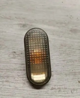 Volkswagen Golf III Front fender indicator light 3B0949117C