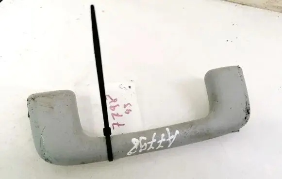 Mitsubishi Outlander Front interior roof grab handle
