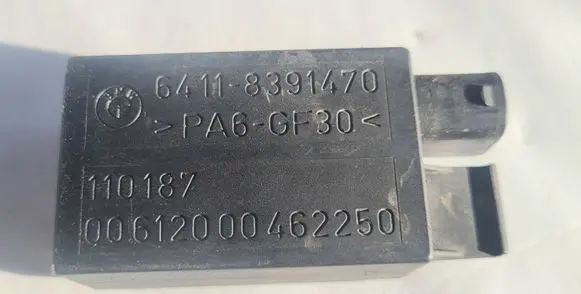 BMW 5 E39 Coolant fan relay 64118391470 00612000462250 110187