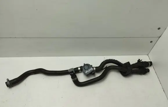Volvo V60 Water pump 31366009 704773010 15T2162366