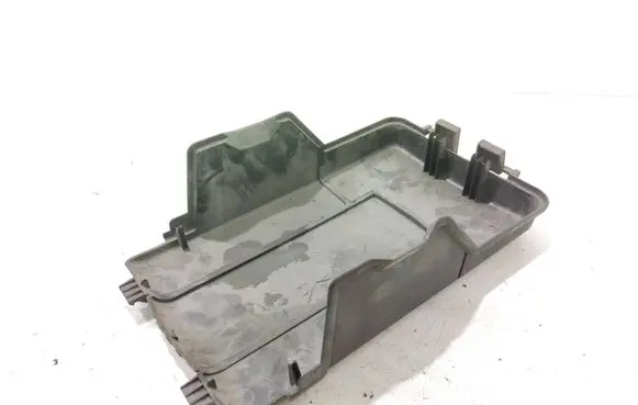Volkswagen Touran I Battery box tray cover/lid 1K0915443C