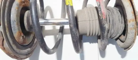 Nissan Primera Front coil spring