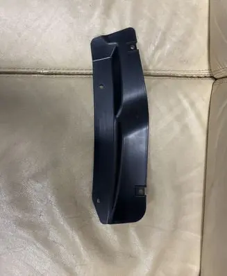 BMW X6 E71 Front bumper lip 2160374 51112160374