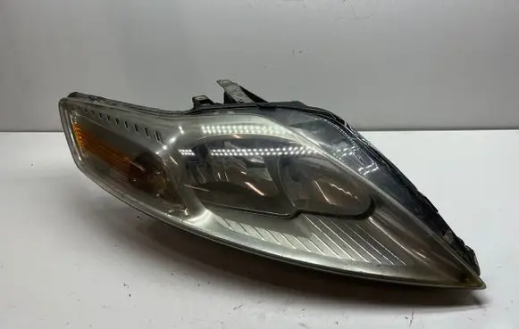 Ford Mondeo MK IV Headlight/headlamp DCRDCR375 0000175 1136401