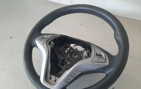 Hyundai ix20 Steering wheel