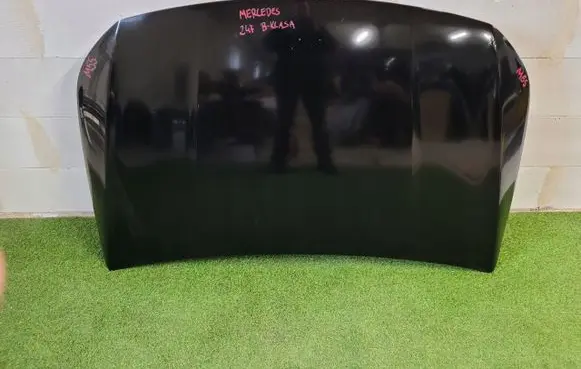 Mercedes-Benz B W247 Engine bonnet/hood