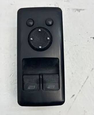 Volkswagen Multivan T4 Electric window control switch 
