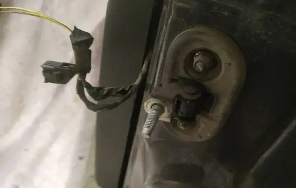 Fiat Doblo Front door check strap stopper 