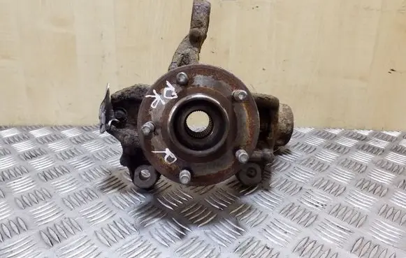 Ford Mondeo MK IV Front wheel hub