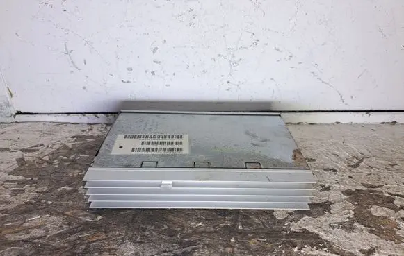 Jeep Grand Cherokee (WK) Sound amplifier P05059073AN 05059073AN 29961AE