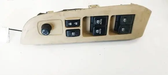 Subaru Outback (BS) Electric window control switch 83061AL01A 83071AL05A