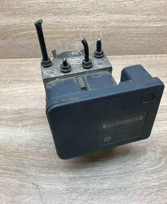 Volkswagen Touran I ABS Pump 1K0907379K 1K0614517H