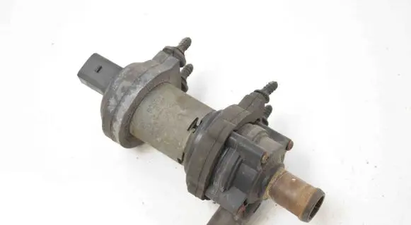 Porsche Cayenne (9PA) Electric auxiliary coolant/water pump 3D0965561D
