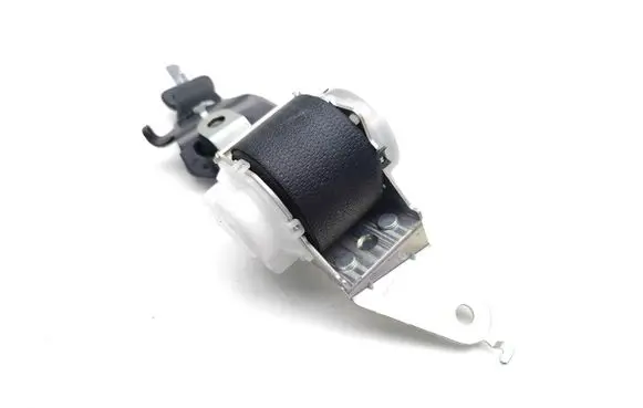 Lexus NX Middle seatbelt (rear) 7J5440