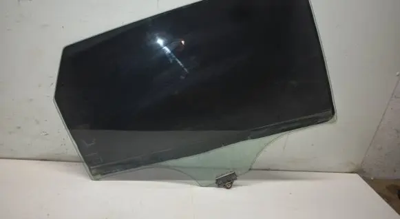 KIA Niro Rear door window glass 