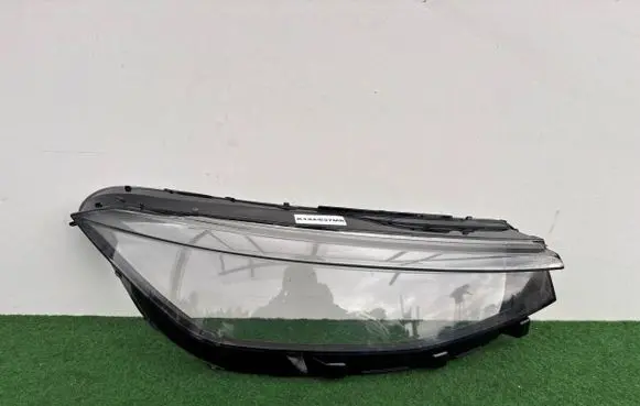 Volkswagen PASSAT B9 Headlight lense 3J9941006