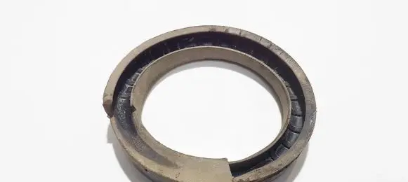 Volvo S80 Front coil spring rubber mount 9157503 2-920-00036-01