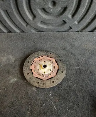 Alfa Romeo Giulietta Clutch pressure plate 55235326