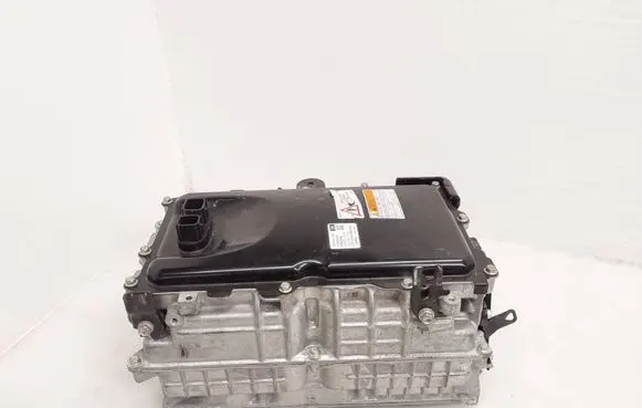 Lexus CT 200H Voltage converter inverter G920033140 2321001704